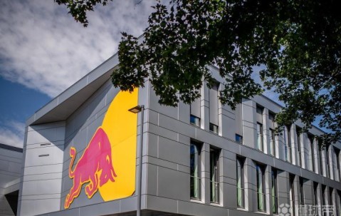 转折点莱比锡外线爆发；全明星赛集结日攻防权衡；质疑声仍在；临场指挥获称赞的简单介绍-亚博app