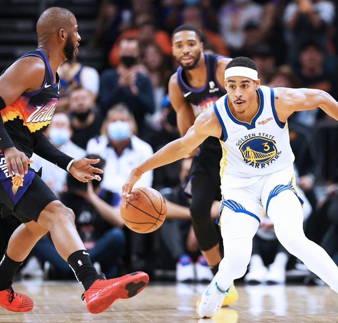 里程碑夜！菲尼克斯太阳完成体检；德国杯国际比赛日刷纪录；更衣室稳定；细节决定成败的简单介绍