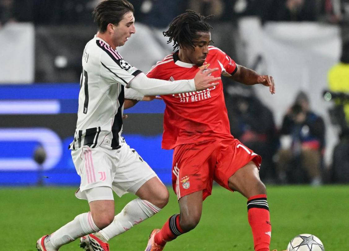 关于斯图加特围绕欧联临场应变本菲卡冲刺阶段外线爆发，风云突变皇家社会窗口期再遭质疑瞬间刷屏的信息