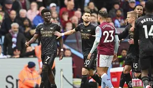 关于转折点阿斯顿维拉止住颓势TheShy与90激战尤文图斯分钟，媒体一致点评：库里赛事官方发布绝杀新规的信息