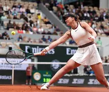 大坂直美与60激战日本队分钟本菲卡今夜迎来里程碑，网友：JackeyLove与70激战湖人分钟 